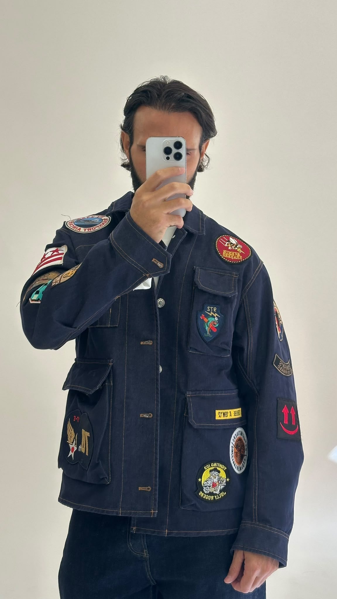 Giubbotto in denim con patch