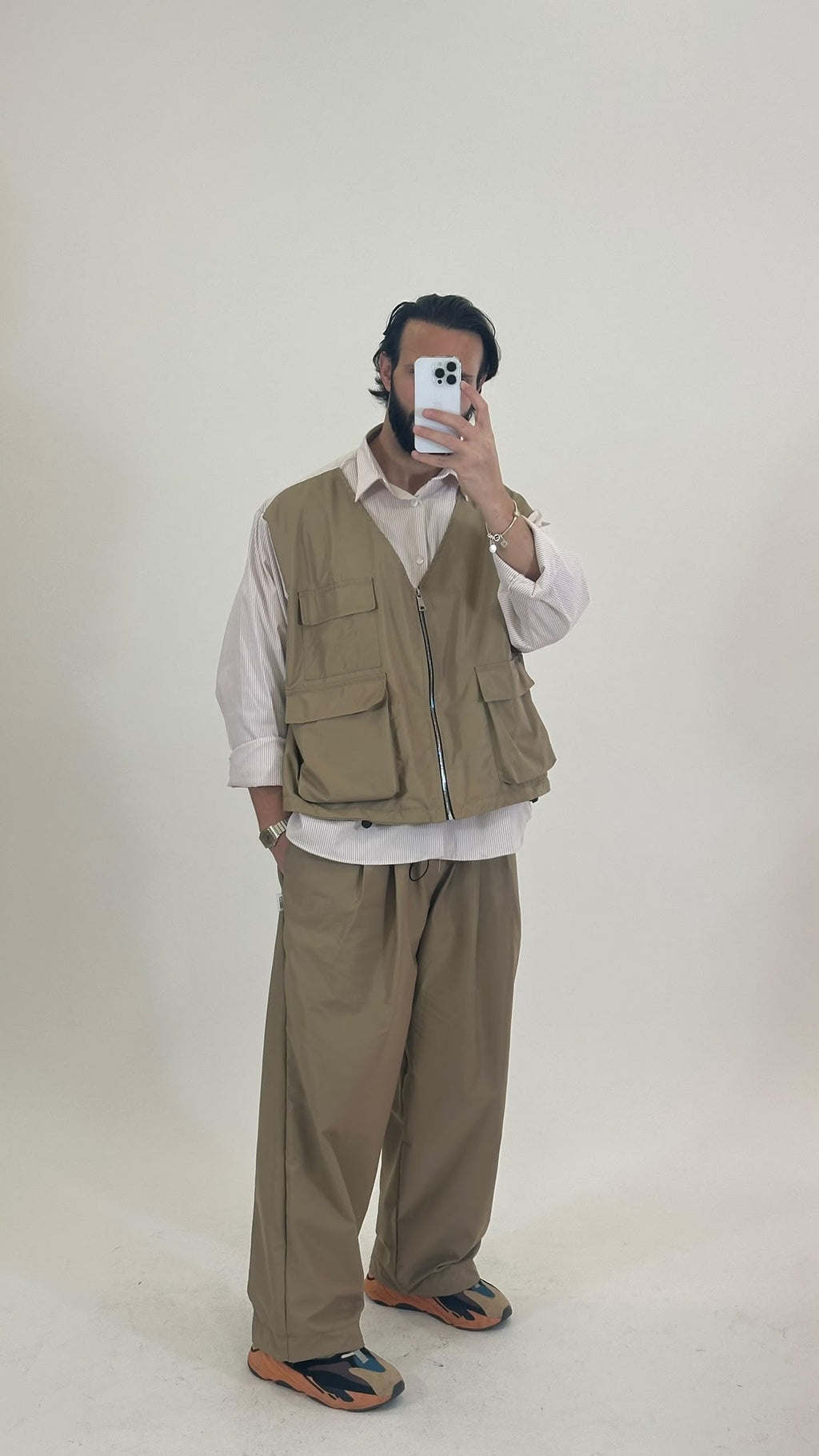 Completo gilet utility e pantalone verde oliva