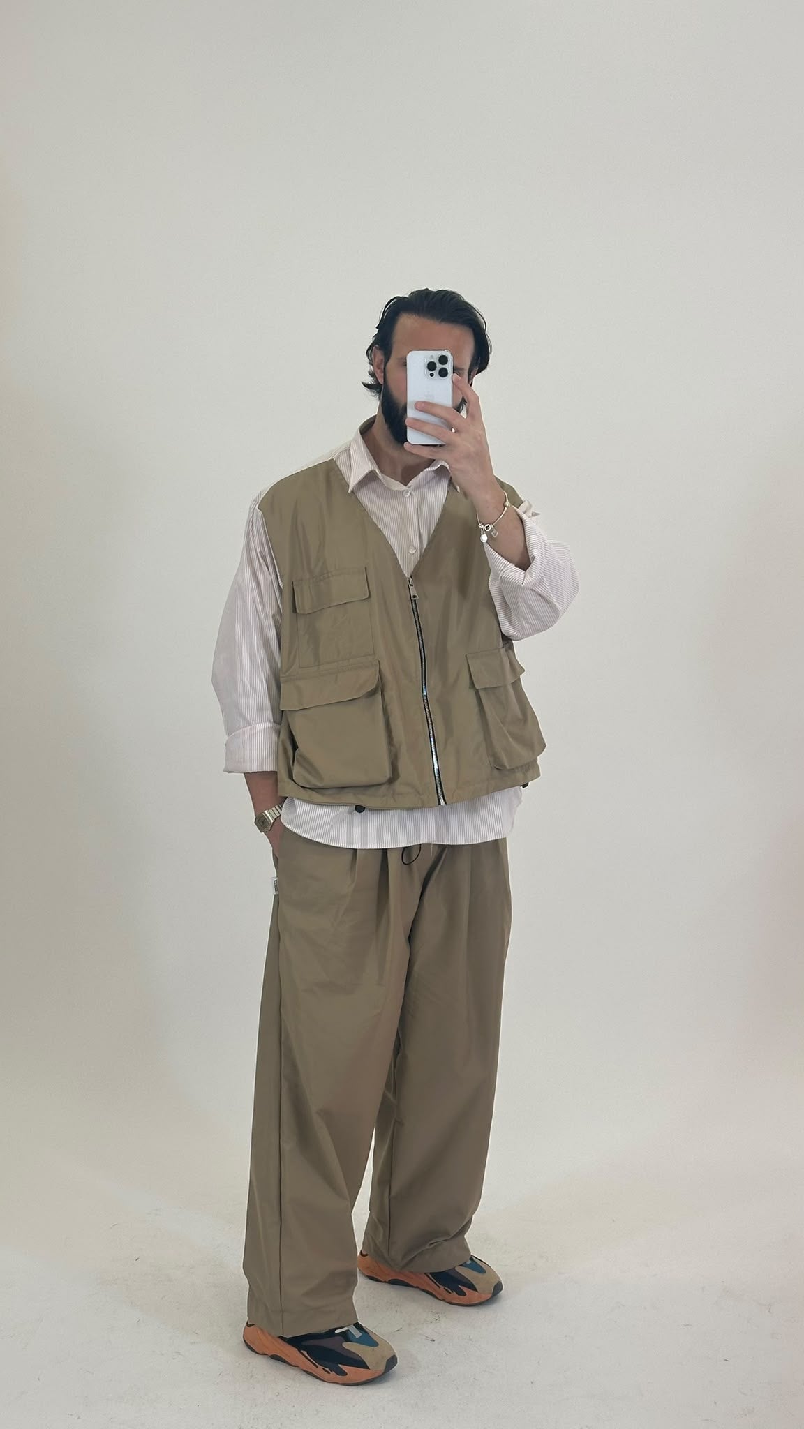Completo gilet utility e pantalone verde oliva