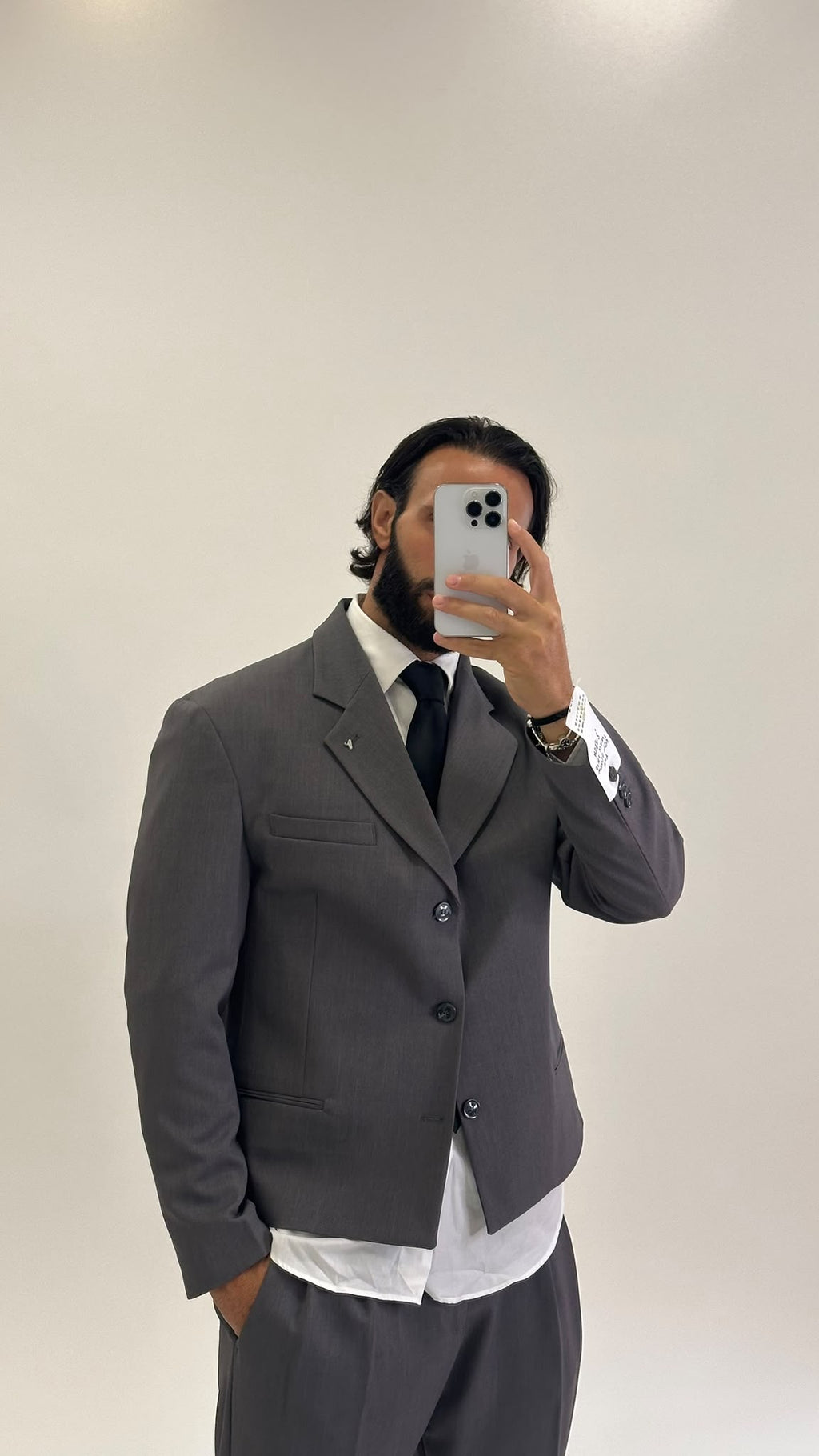 Completo giacca e pantalone grigio antracite