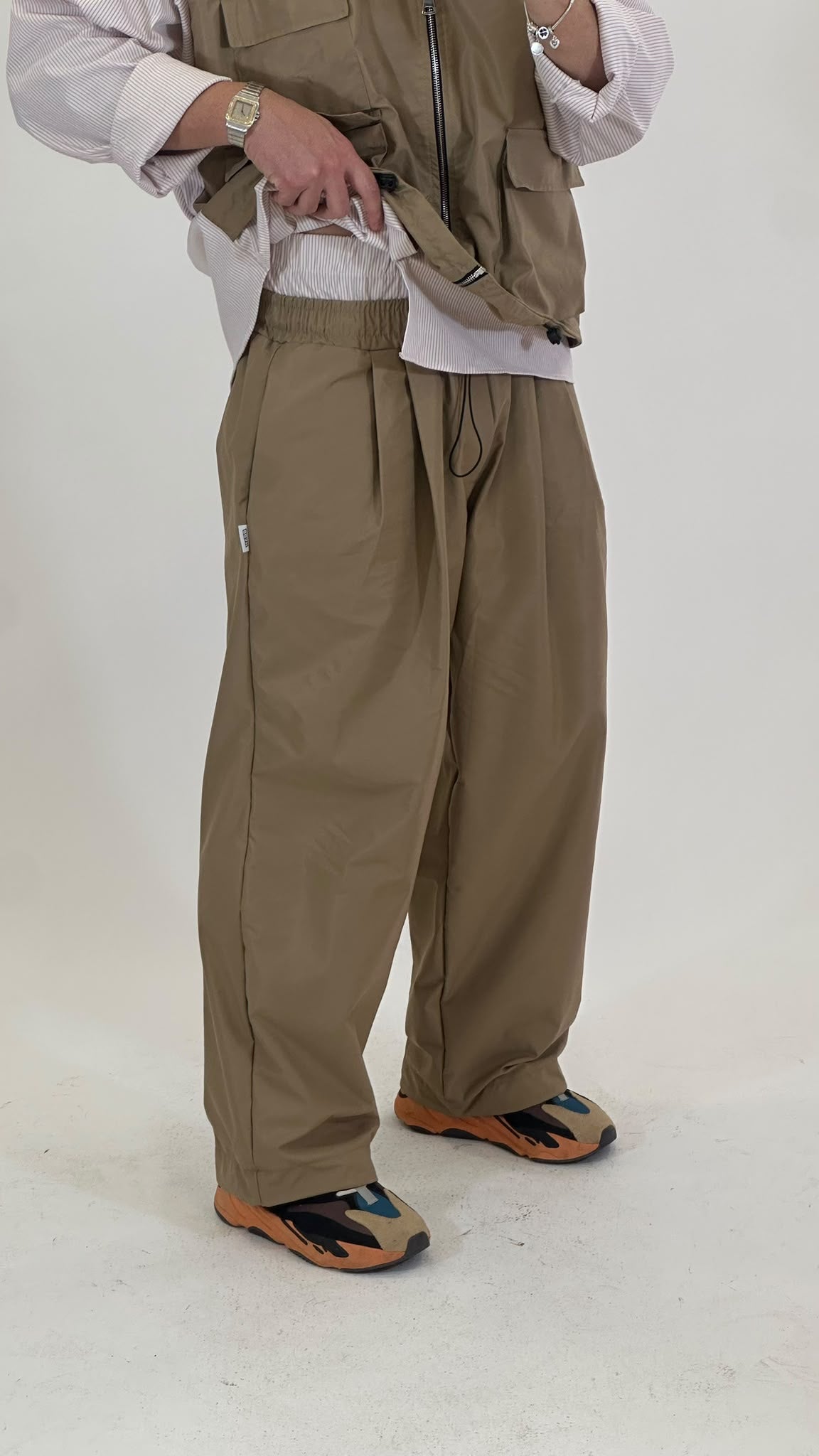 Completo gilet utility e pantalone verde oliva